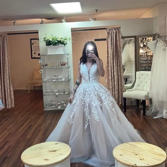 ball gown red prom dress Tulle Off-the-Shoulder Ruffle Tiered Long Red / 14 / Tulle Shoulder Design Long Red Dress with JAN26WK1 size:xxlarge